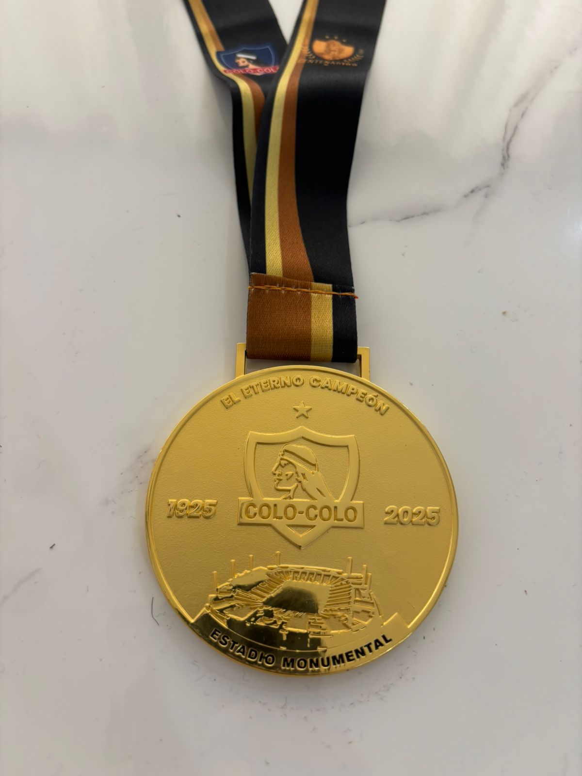 🏆 MEDALLA CONMEMORATIVA COLO-COLO CENTENARIO 1925–2025 🏆